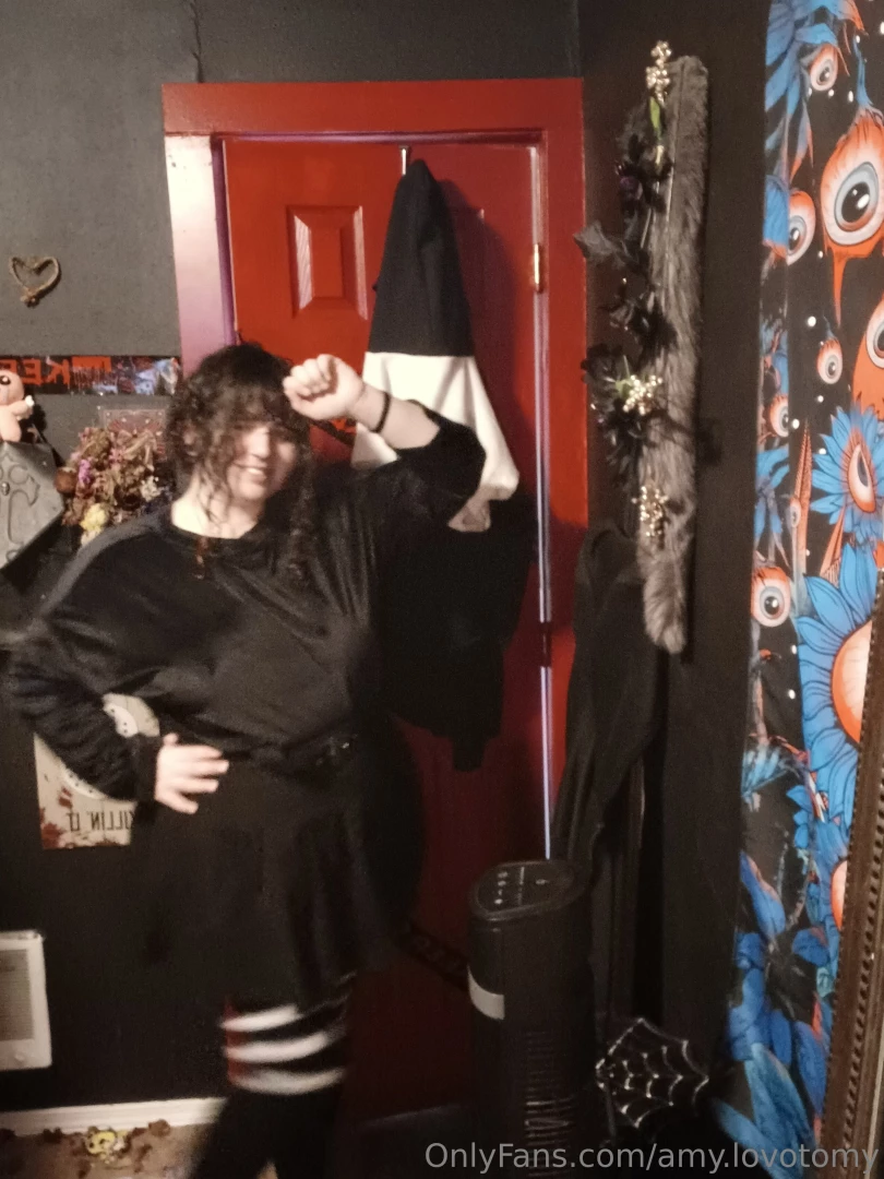 Here s my ootd along with the link to my amazon link if you wanna part 1 