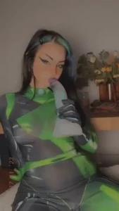 Shego soft blowjob play and fucking her dildo also some gripping at