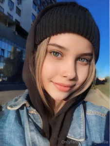 Violet_whims is wet right now free subscription only now she wants to part 33