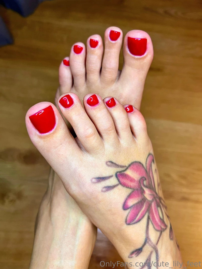 Find more beautiful pictures and videos on cute_lily_f33t part 4 