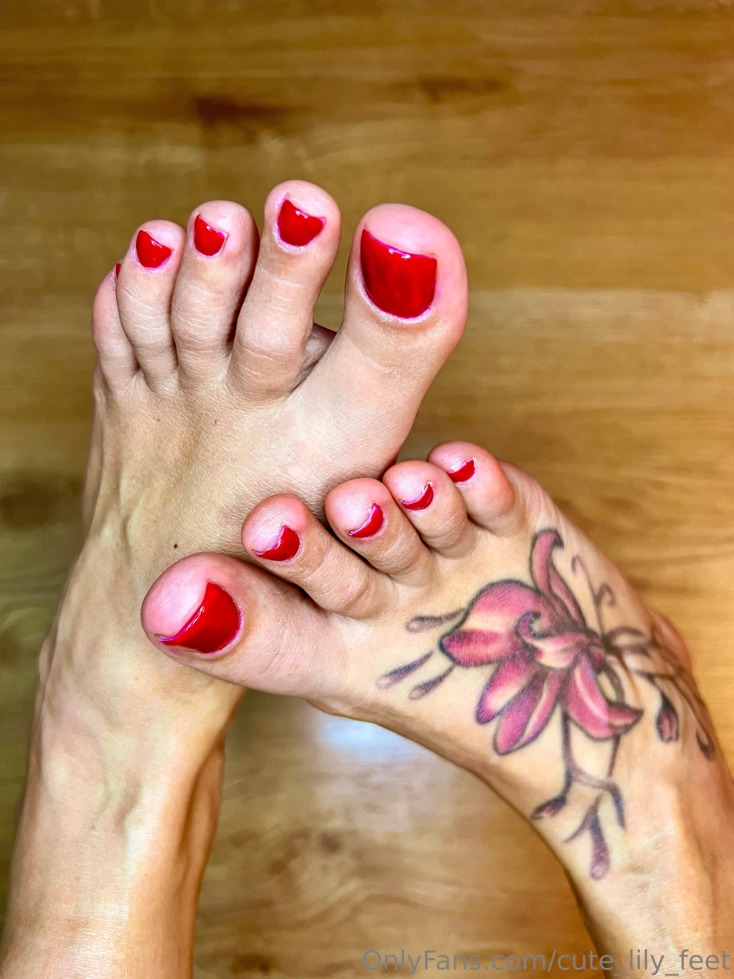 Find more beautiful pictures and videos on cute_lily_f33t 