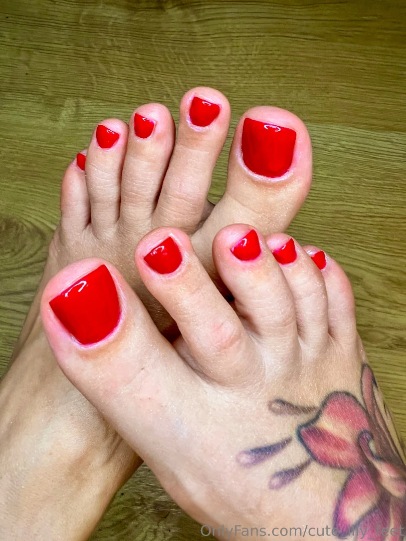 Find more beautiful pictures and videos on cute_lily_f33t part 2 