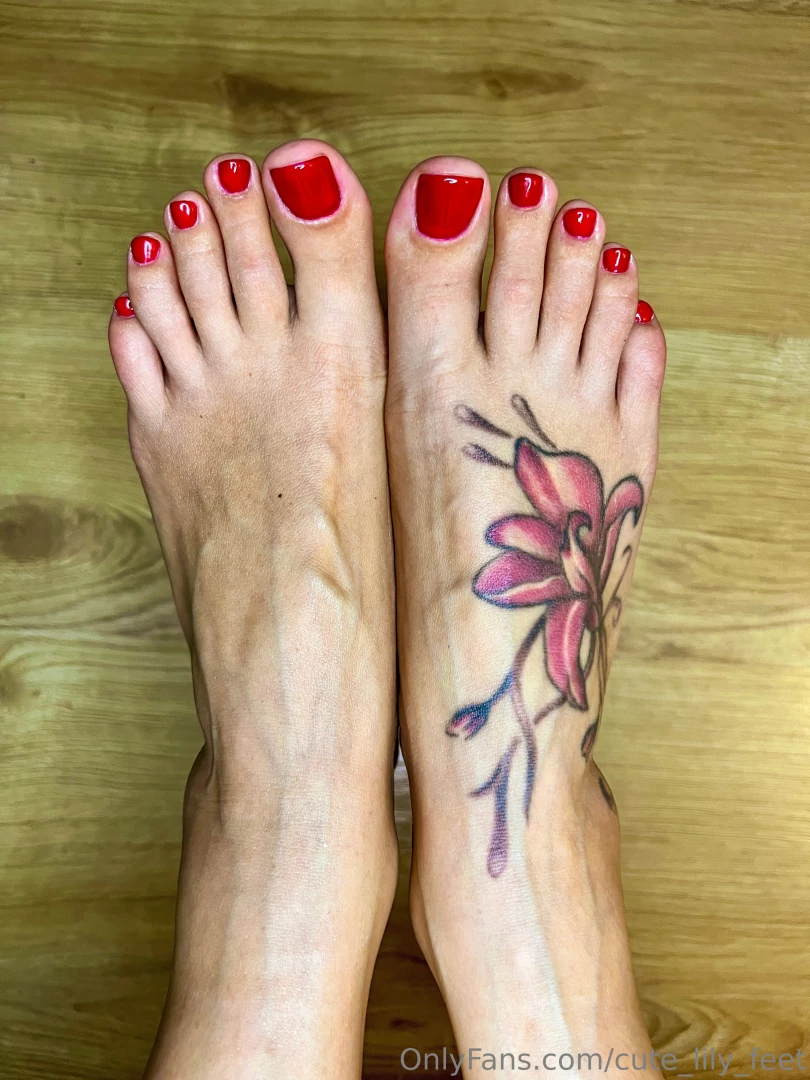 Find more beautiful pictures and videos on cute_lily_f33t part 1 