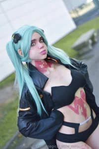 I ll take a break for instagram so you will have all my cosplay