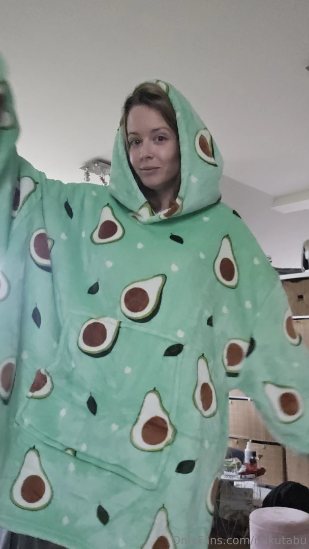 K sz nj k meg napiszaros sunyisanyinak az ingyen rekl mot j tagokat s 