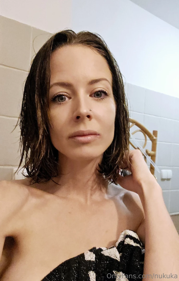 Cs kolom - cs kolom n vekszik a hajam 