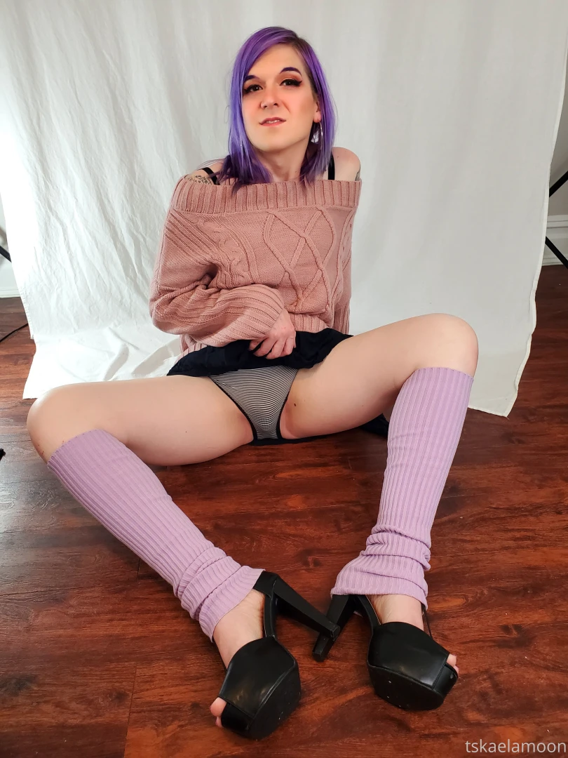 I have your snack right here 