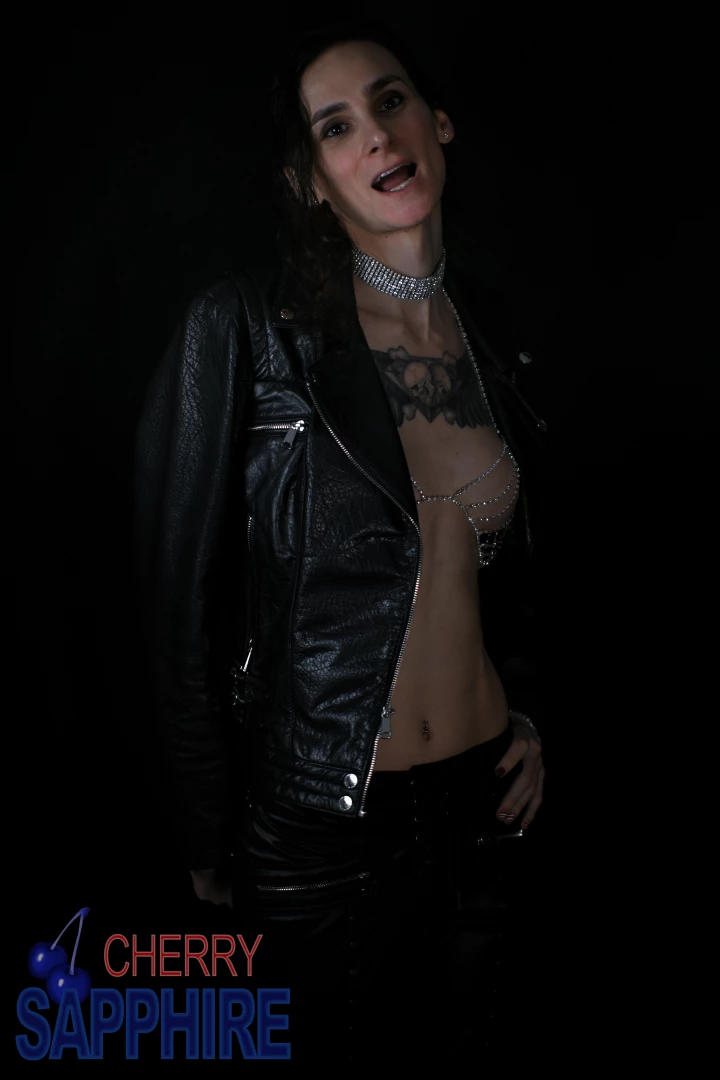 Happy tuesday i love this new sparkly body chain bra that an amazing part 6 