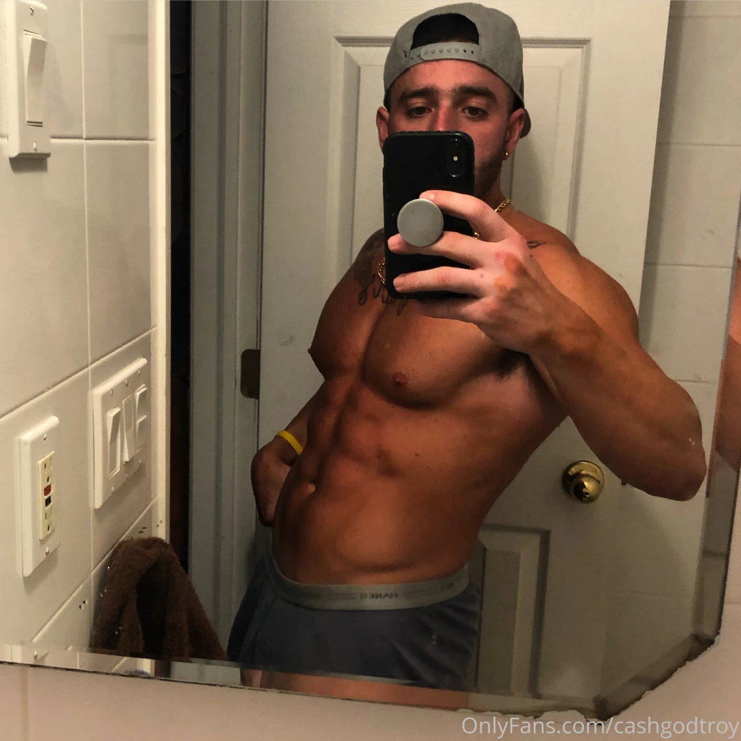 Worship your alpha master boys 