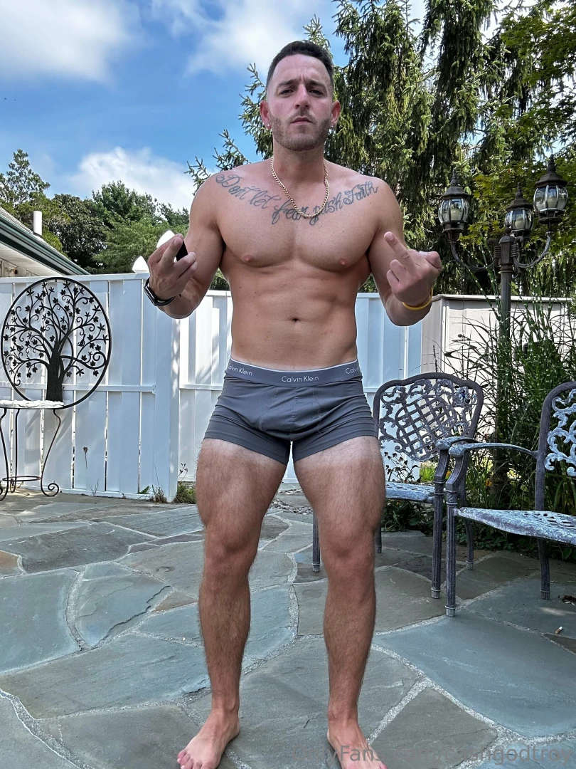 Boys fyi i have not been receiving messages i just got 30 all at once 