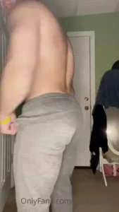 10min muscle body worship flex friday boys daddy just gets home from a