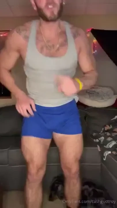 7min muscle worship verbal pits bicep troy makes you worship his now 