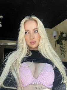 One pull and this whole bra s gone say please