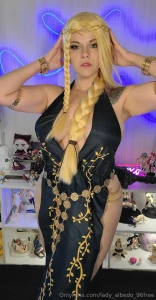 It s cosplay friday let s make up for the missed on last week so let s