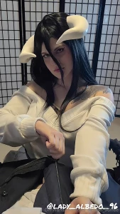 It s cosplay friday you know what that means its time for some albedo part 1