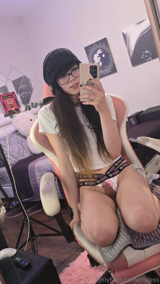 More naughty things to post on the internet for everyone cx it s so part 11 