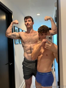 My 6 4 trainer came back to fuck me over 23 minutes of us fucking