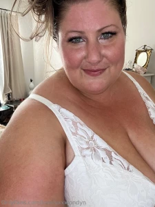 Feeling big and sexy today