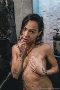 Take a shower w me by the legendary caustix we work together again an part 2