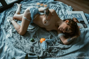 Alice in wonderland set plot twist the picnic is me part 5