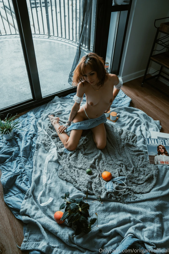 Alice in wonderland set plot twist the picnic is me part 31 