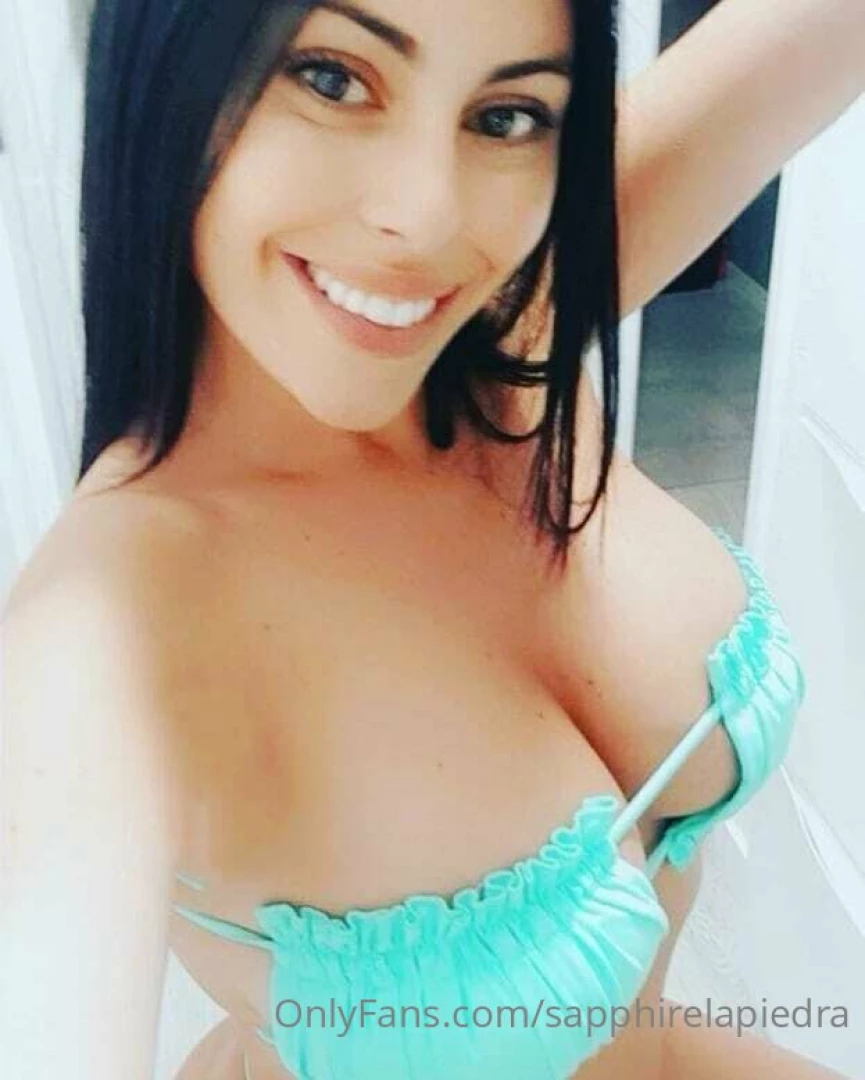 Hey baby what are you doing now write me dm 