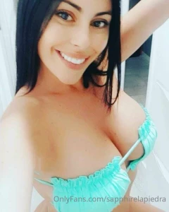 Hey baby what are you doing now write me dm