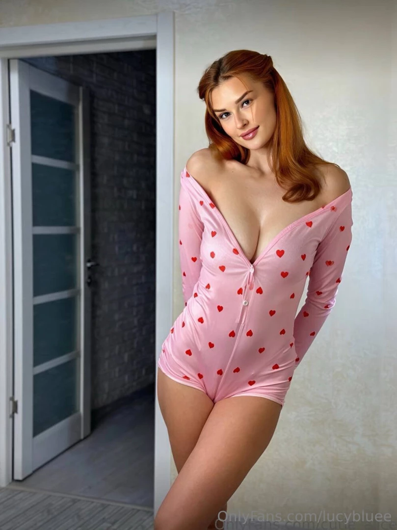 Sexy bae cutie_alice is crazy nymphomaniac she loves to nbsp with two part 6 