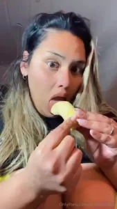 I m waiting for your dick