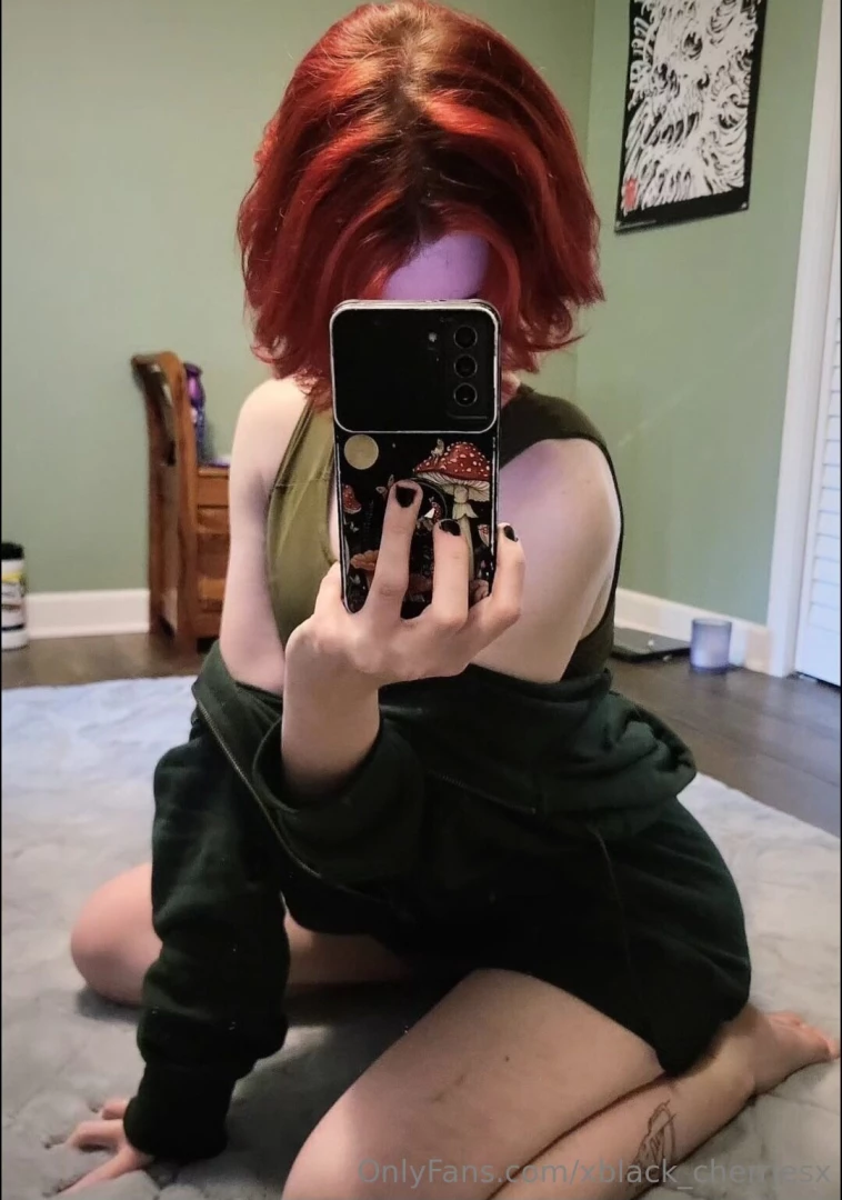Now accepting daddy applications 