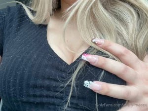 The view from underneath you is so delicious