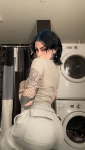 Soft girl seeking hard dm me bout it