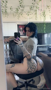 Tell me something dirtyyyy