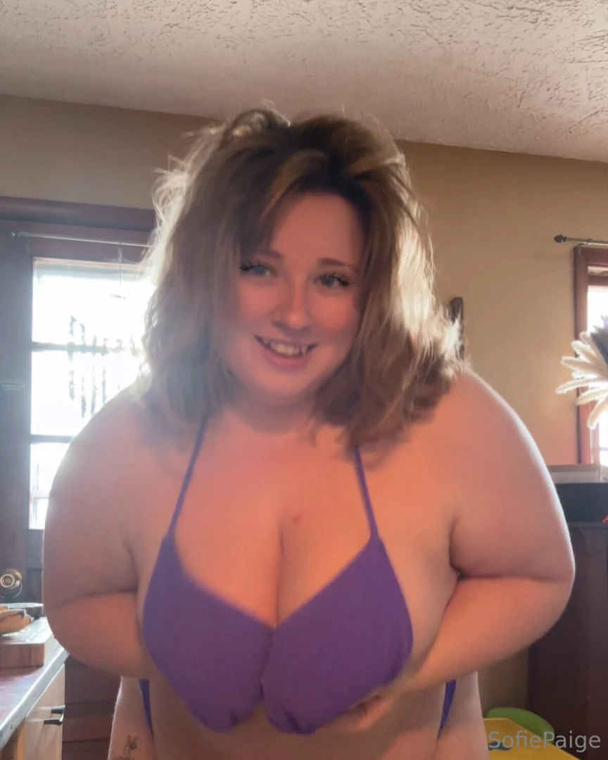 All i can think about while i wear this bikini is having the strings part 4 