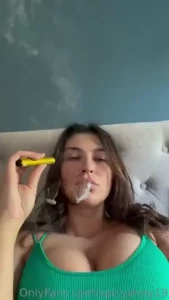 Smokin some in bed n chillin