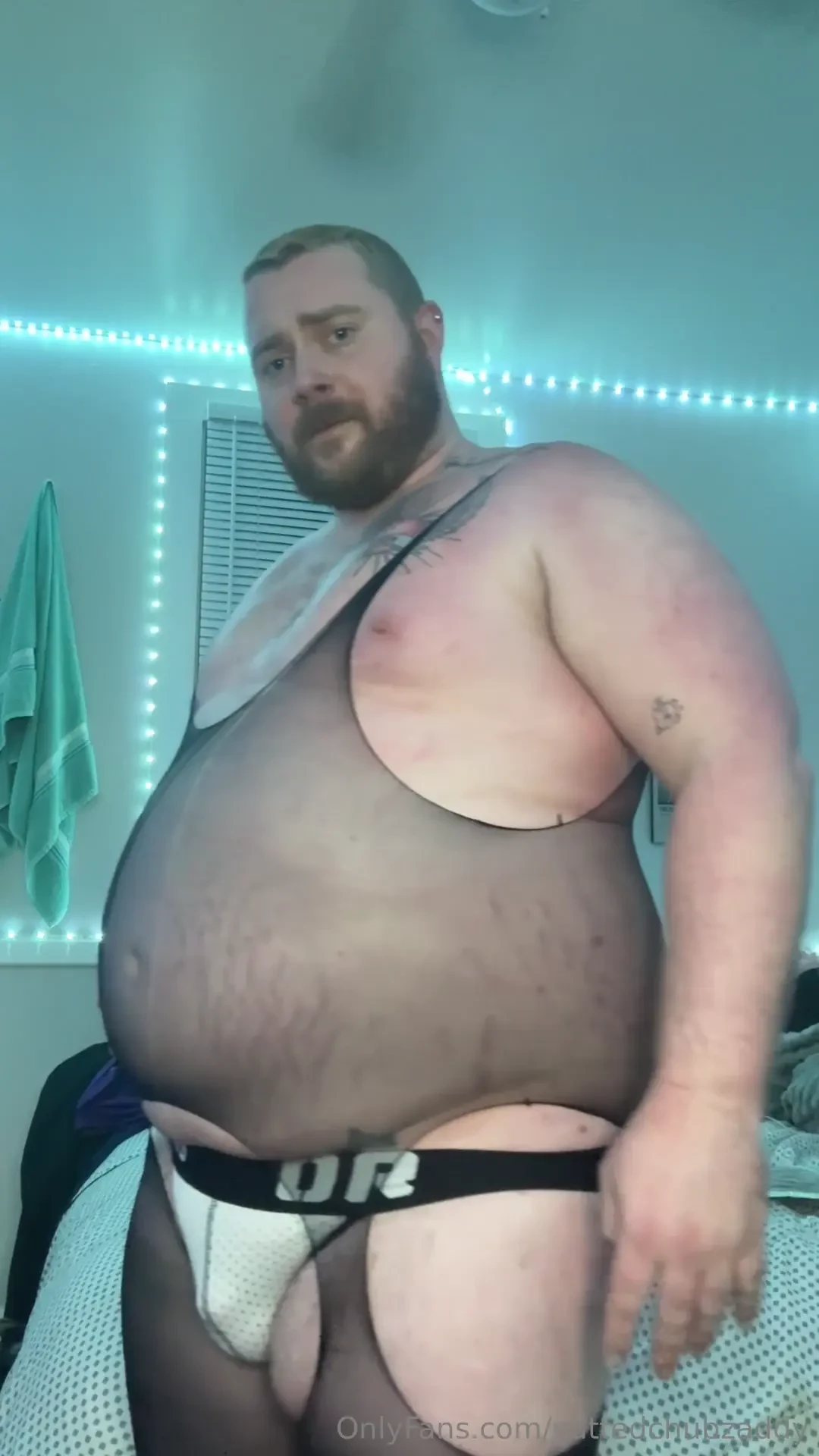 Trying on a new sexy outfit didn t fit that well i m getting too phat part 4 