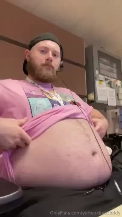 Look at all that belly just flowing outta my shirt at work ahhh i can 