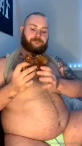 This pretzel baconator stood no chance against me part 7