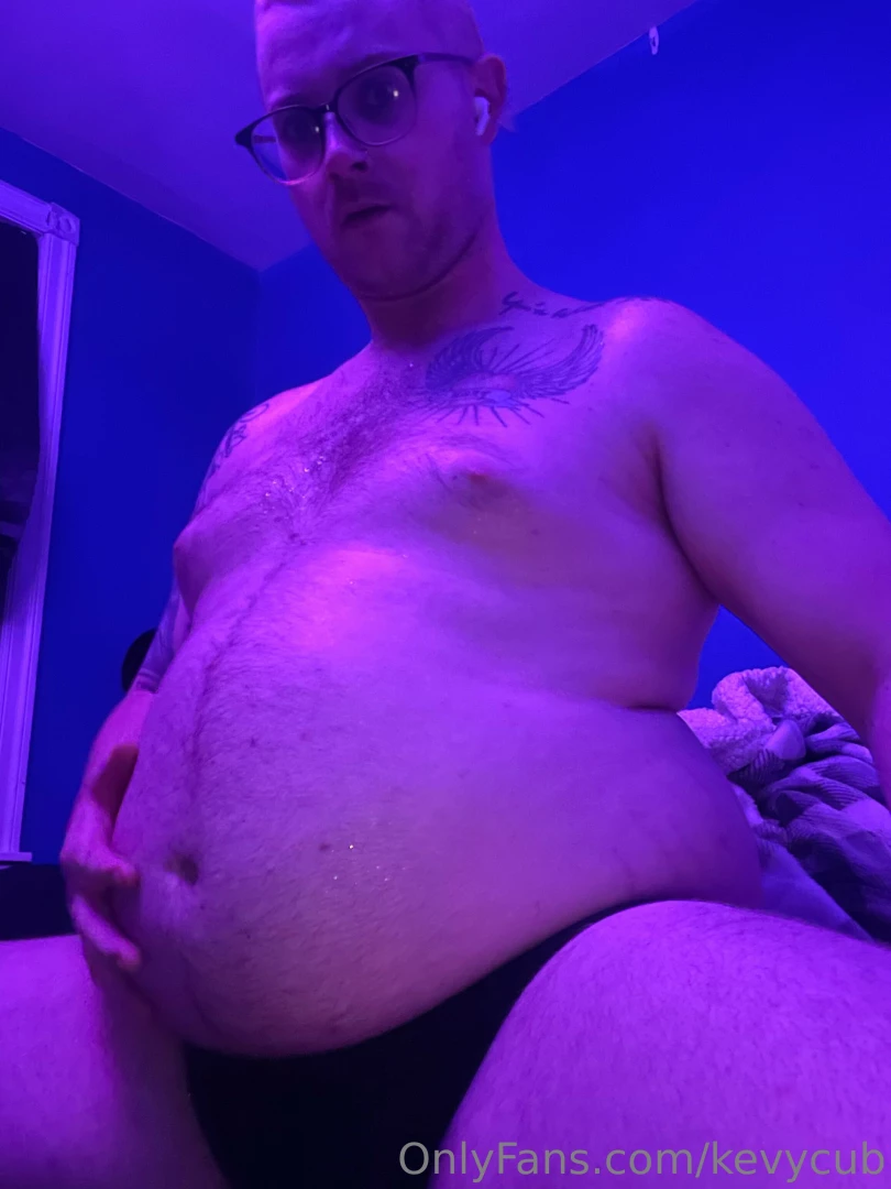 Gotta get all the angles for this belly part 2 