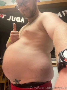 Only a month later and i gained 10 lbs from eating my feelings and