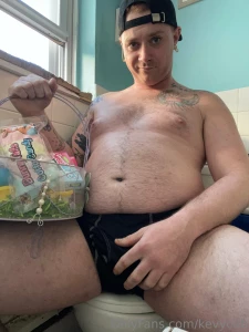 Hope everyone had a fattening easter i know i did still eating all