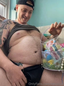 Hope everyone had a fattening easter i know i did still eating all part 5