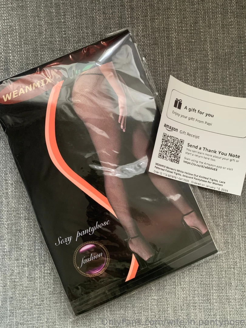 A gift from one of my fans thank you update content sooooon 