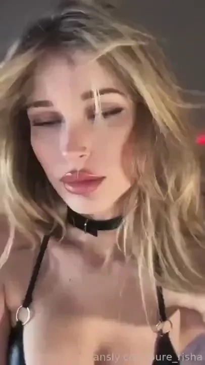 What do you like most about me fyp ass butt boobs horny bigboobs 