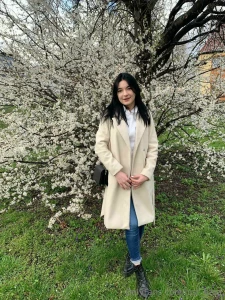 I want warmth and pleasant memories already