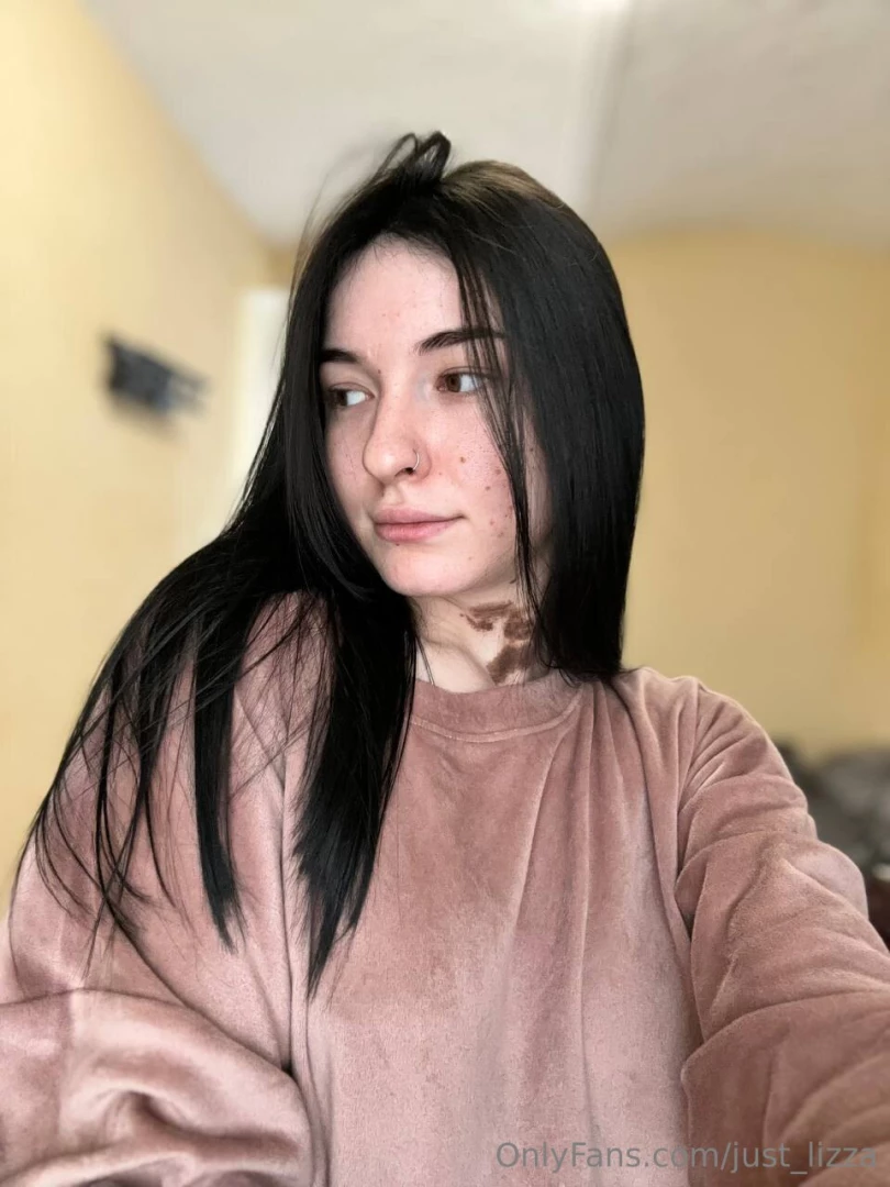 Hey it s the middle of the week already which means it s a little bit 