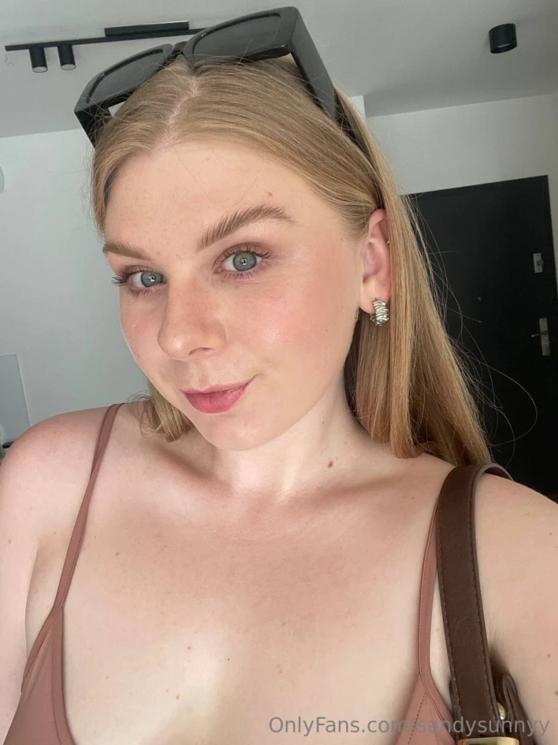 How do i look feeling pretty fancy today what do you think 