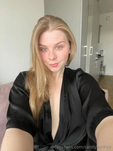 How s your day i want to know everything write to me in dm