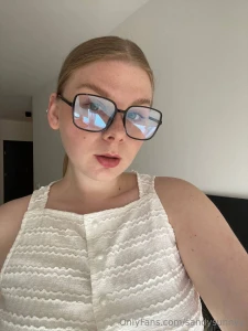 Today i m a bit serious but still real