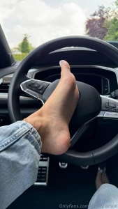 Try to stay focused while driving my little loser i already know that